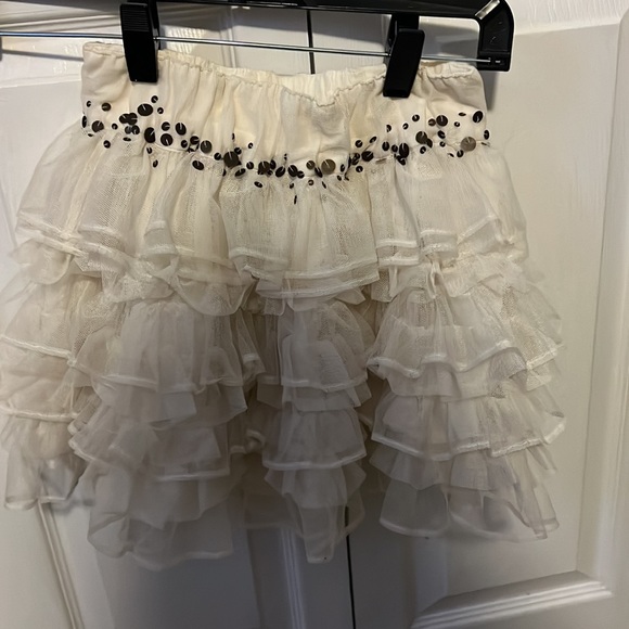 Abercrombie and fitch ruffled off white skirt in size XS - Picture 3 of 4